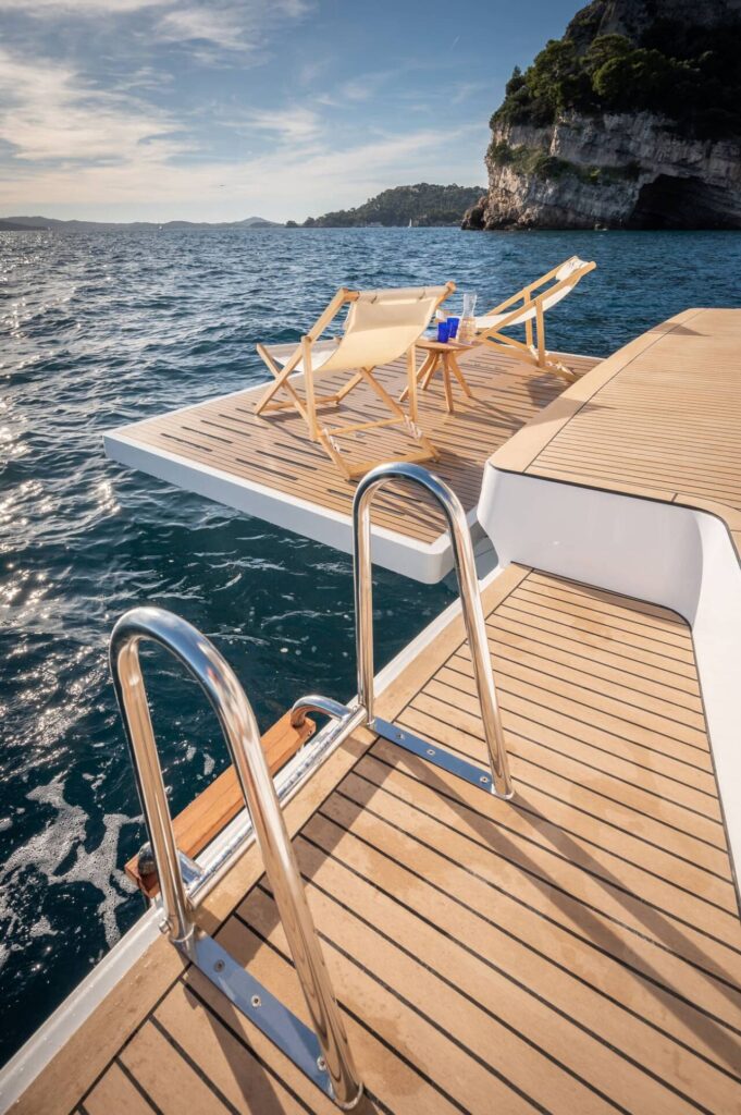 Katamaran BALI 5.8 Openspace na sprzedaż, Luksusowy catamaran